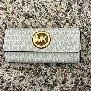 Beige and brown Michael Kors wallet
